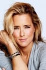 Téa Leoni isJulie Mott