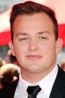 Noah Munck isGibby Gibson