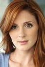 Stephanie Koenig isGwen Sanders