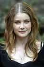 Rachel Hurd-Wood isWendy Darling