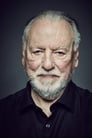 Kenneth Cranham isKing Henry