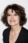 Fanny Ardant isAnne