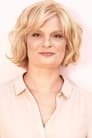 Martha Plimpton isLaura