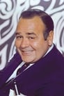 Jonathan Winters isLennie Pike