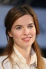 Thekla Reuten isMarie