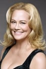 Cybill Shepherd isCassie Dale