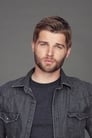 Mike Vogel isLieutenant Sullivan