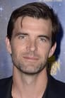 Lucas Bryant isCalvin Puddie