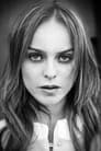 Taryn Manning isEllen Martin