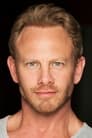 Ian Ziering isSteve Sanders