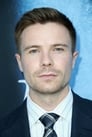 Joe Dempsie isFrankie