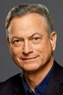 Gary Sinise isShaw (voice)