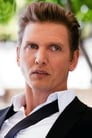 Barry Pepper isThe Boss