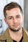 Michael Angarano isEddie