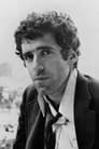 Elliott Gould isMurray