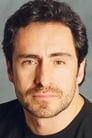 Demián Bichir isLope