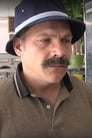 Jonathan Avildsen isPetey Hogan