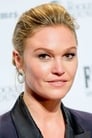 Julia Stiles isPaige Morgan