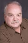 Richard Riehle isJudge Perry