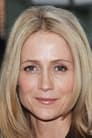 Kelly Rowan isAnnie Tarrant