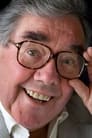 Ronnie Corbett isReggie Sealions