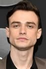 Thomas Doherty isWalter De Ville